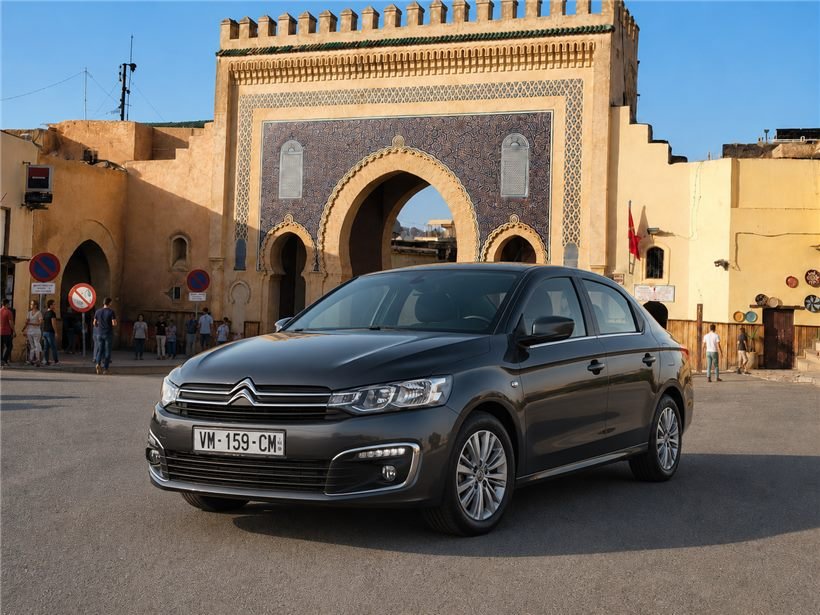 Citroën C-Elysée en location à Fès — Économique