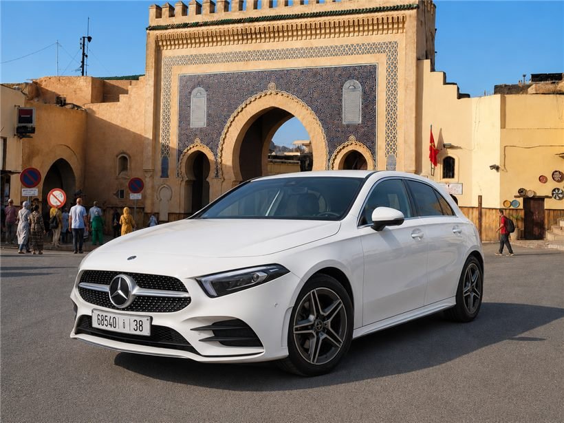 Mercedes Classe A 200 AMG en location à Fès — Premium